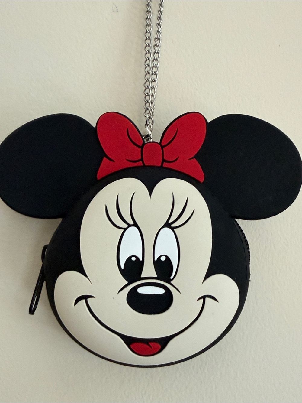 Disney Park Authentic Minnie Mouse Zippered Coin Purse with Chain